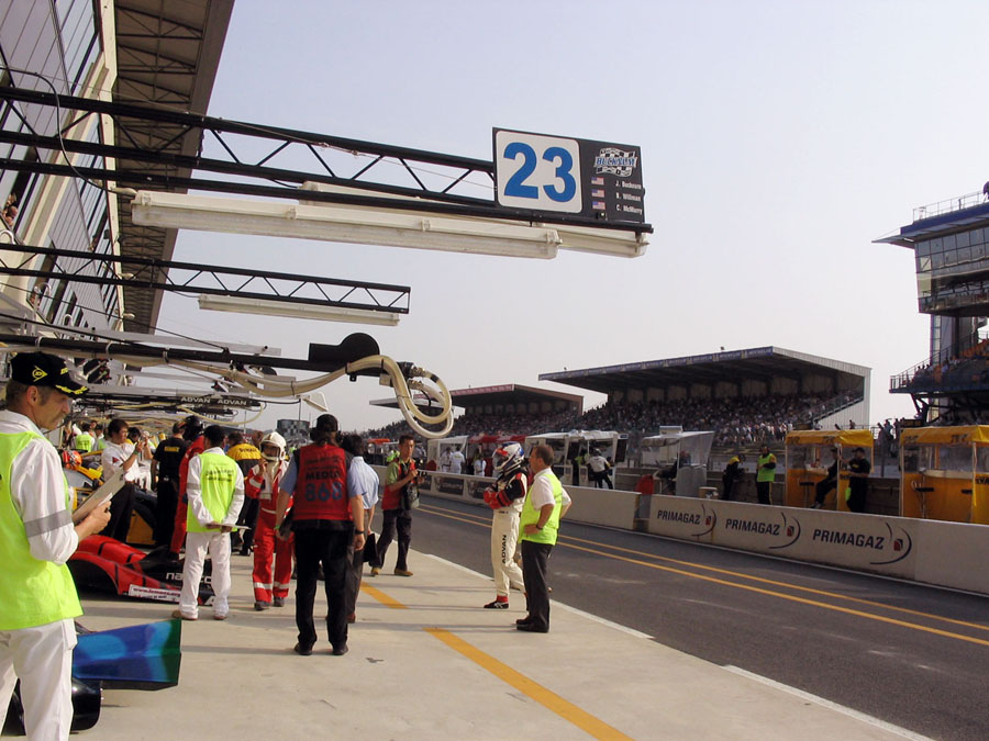 Pits 1.jpg 156.0K